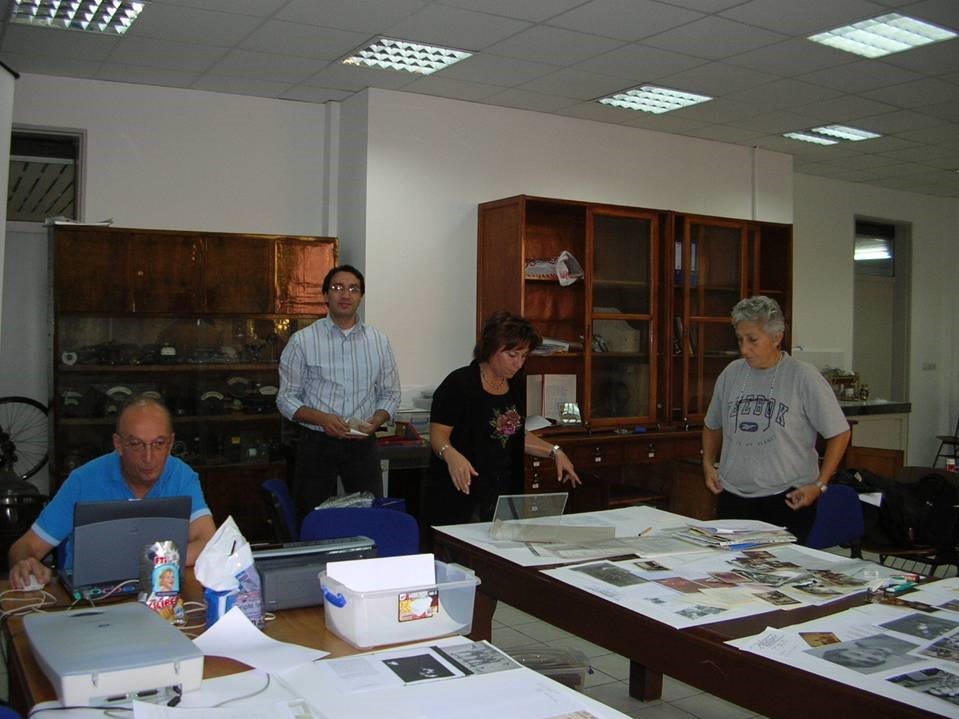 A photo from the organization of Boğaziçi University Feza Gürsey Archive and Exhibition. Left to right: Ragıp Serdaroğlu, Mahir Polat, Fethiye Erbay, Meral Serdaroğlu