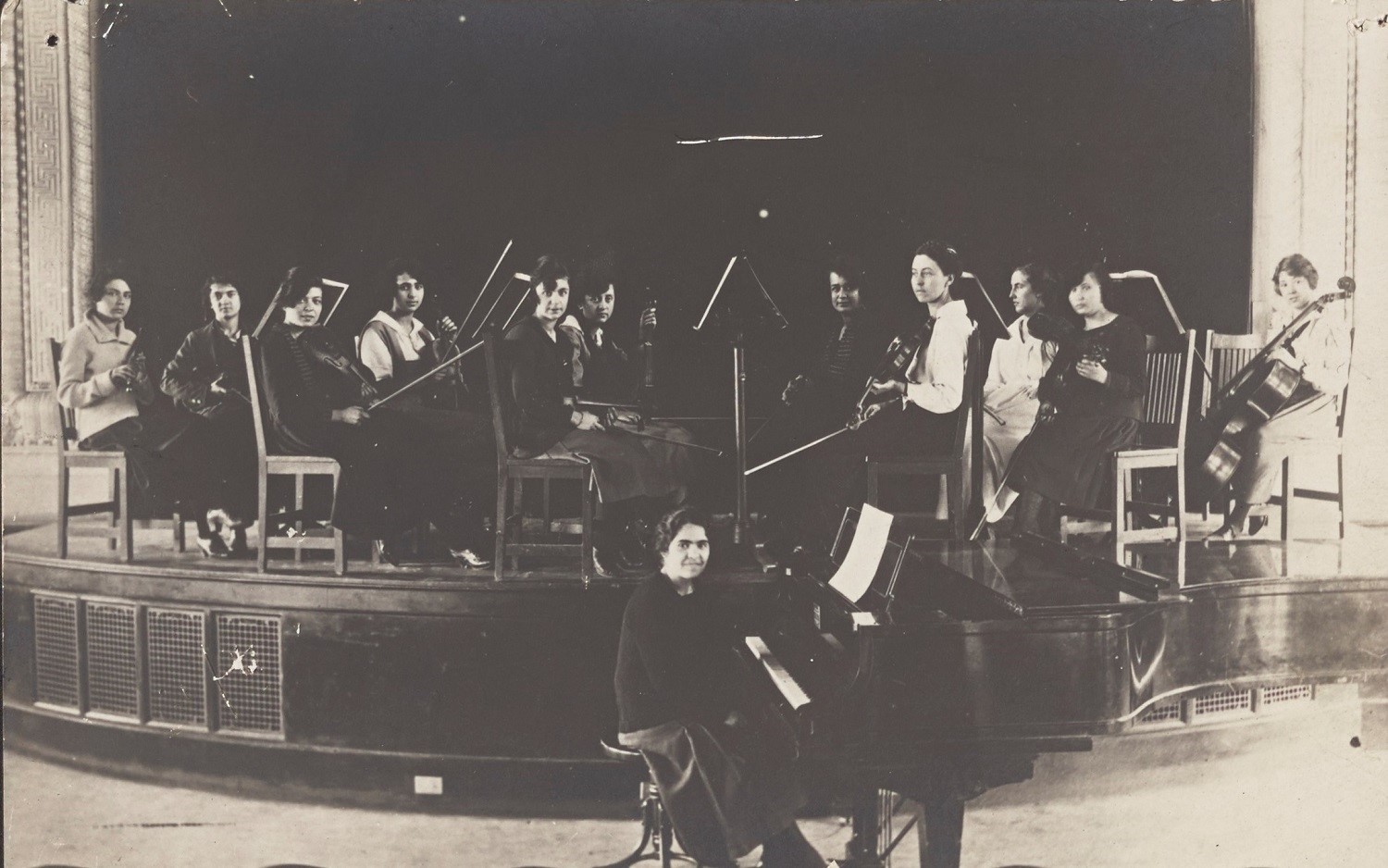 American College for Girls Orchestra, 1920