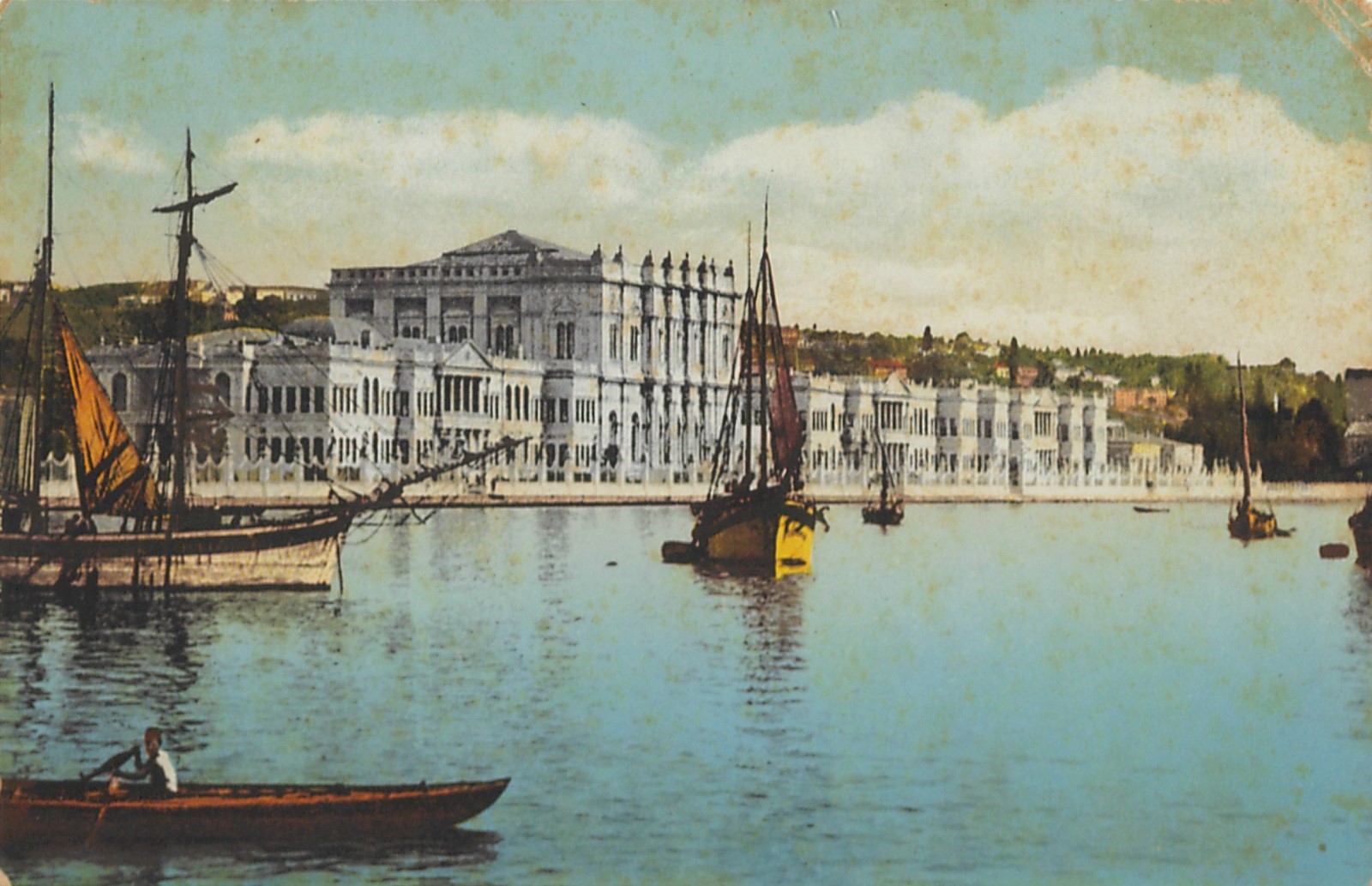 Eveline T. Scott’ın İstanbul kartpostallarından bir örnek ve arkasına düştüğü not